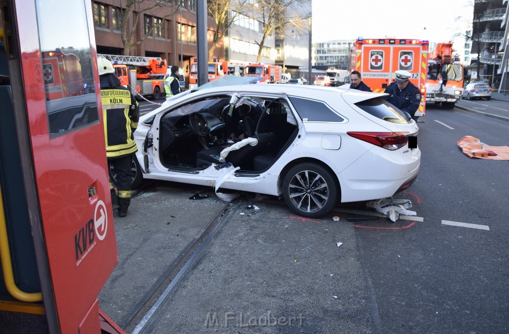 VU PKW Strab Koeln Mitte Pipinenstr Hohestr P062.JPG - Miklos Laubert